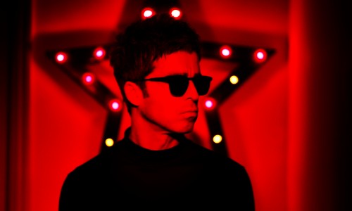 Noel Gallagher’s High Flying Birds all’ I-Days 2018 - Official video di Holy Mountain dall' album “Who Built The Moon?”